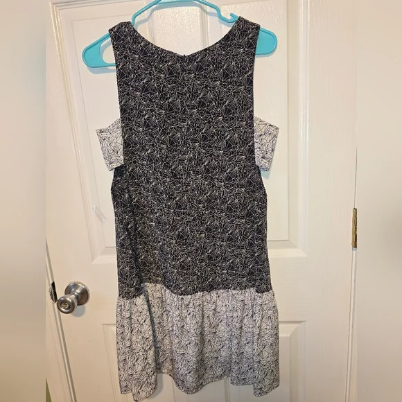Amour Vert Silk Navy and White Abstract  Mini Dress XS - Picture 8 of 11